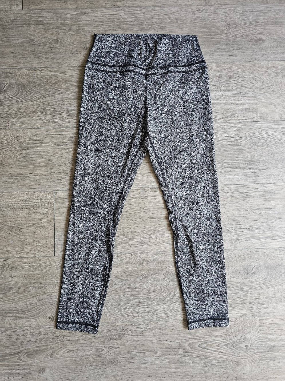 CRZ YOGA Black & White Marled High-Waist Leggings